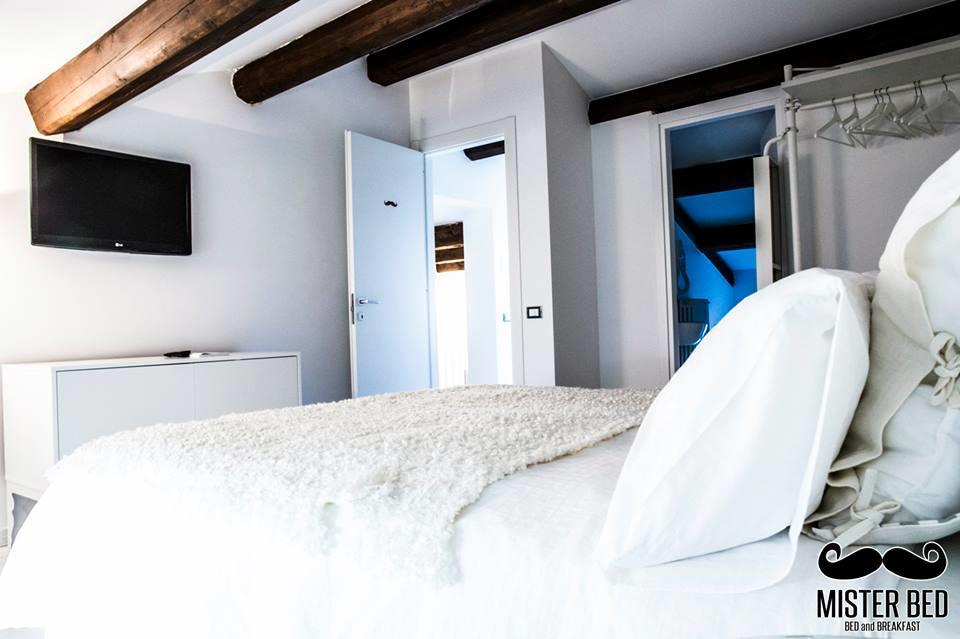 Mister Bed Bed and Breakfast Guardiagrele Exteriör bild